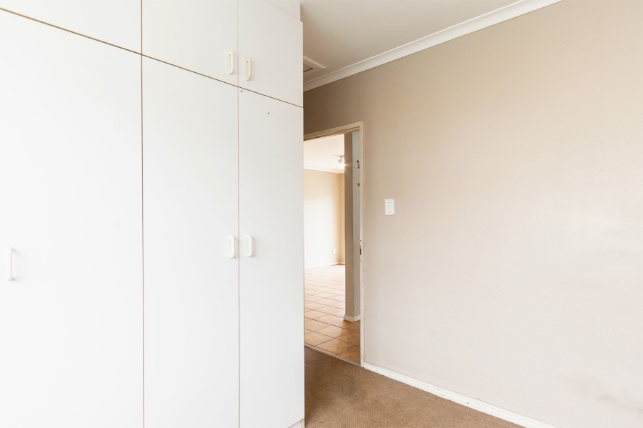 2 Bedroom Property for Sale in Somerset Ridge Western Cape